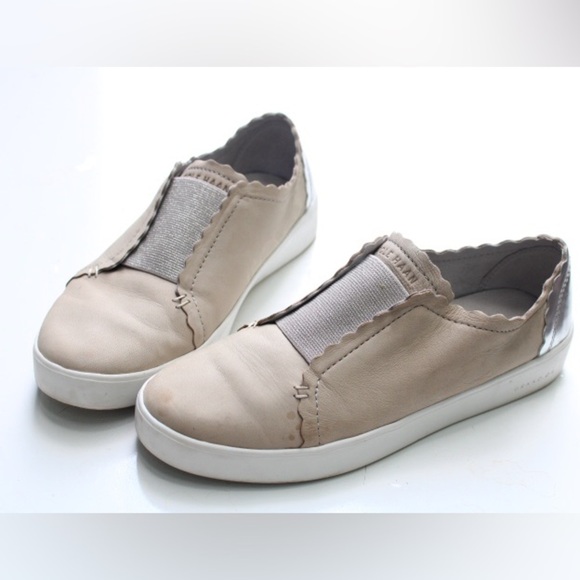 Cole Haan slip on flats - Picture 10 of 10